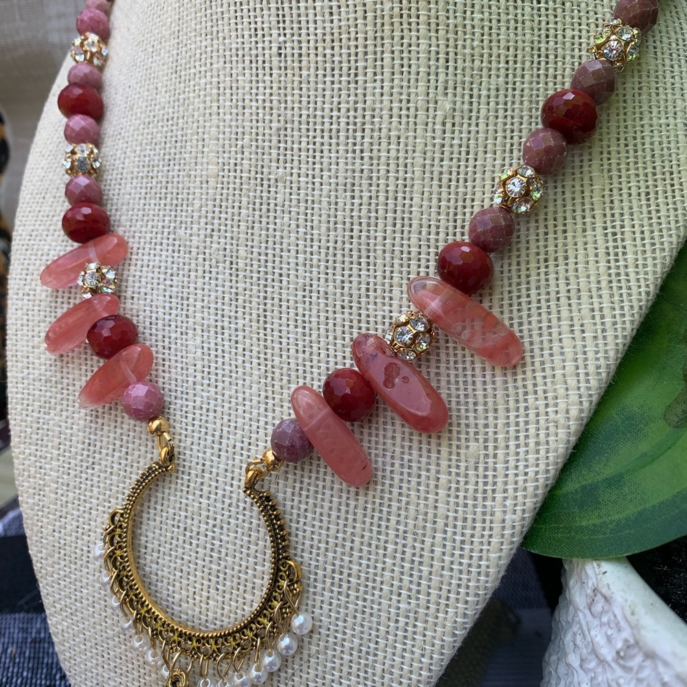 Handmade multi-stone & crystal bohemian necklace 💎❤️🌸 - Picture 4 of 8